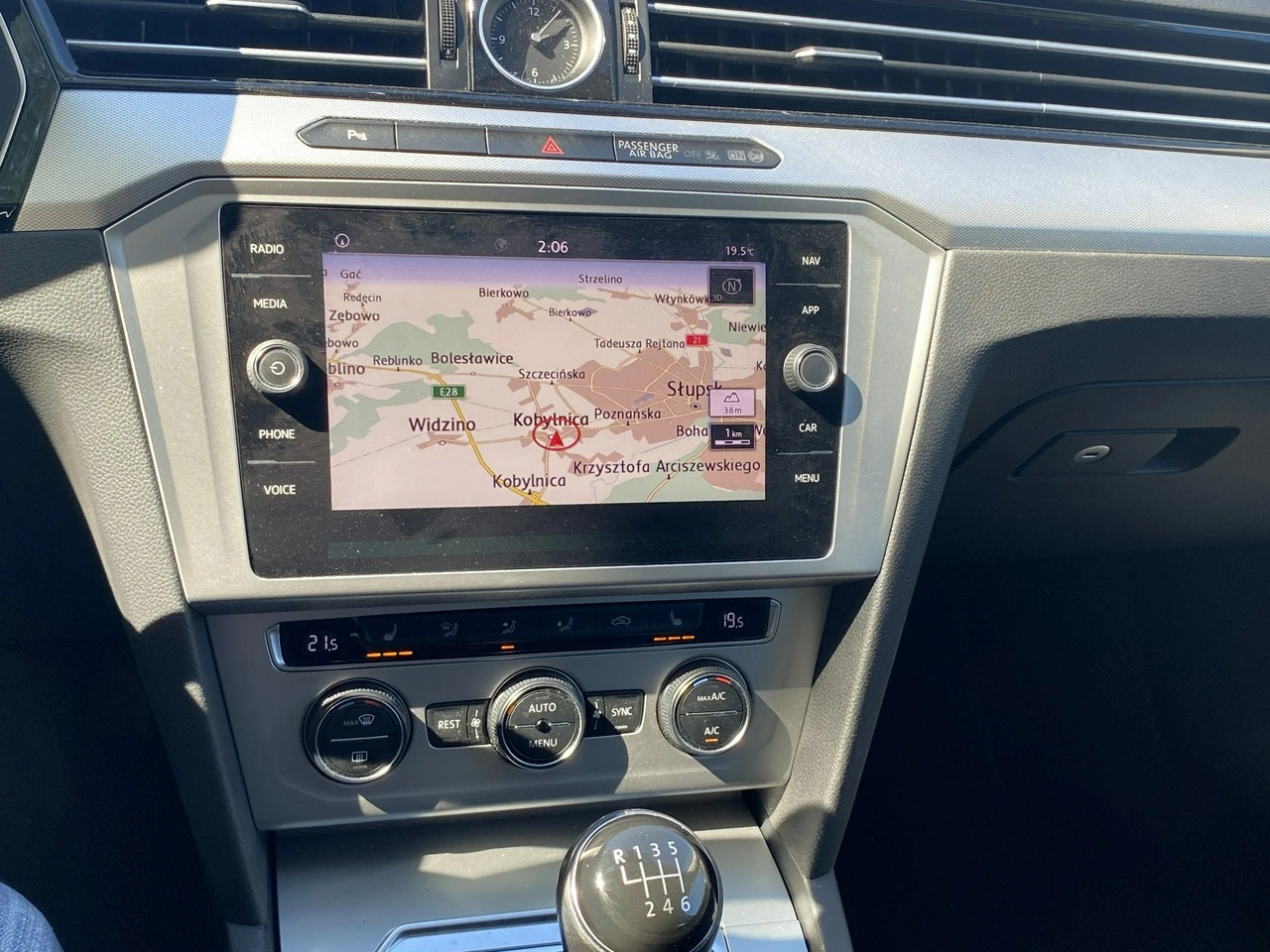 Volkswagen Passat - Zdjęcie 14