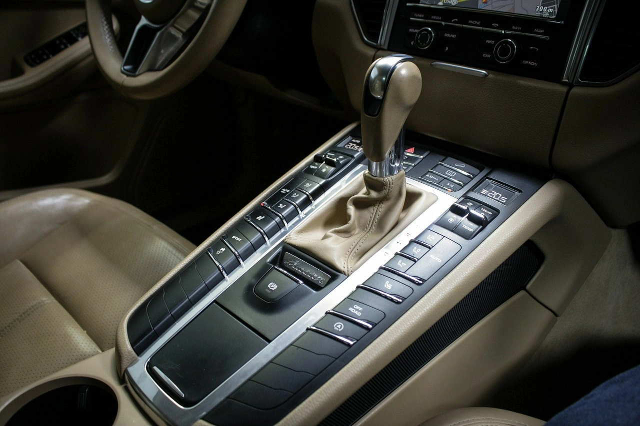 Porsche Macan - Zdjęcie 20