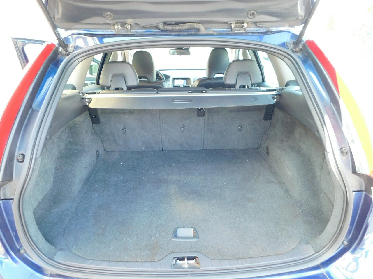 Volvo XC 60 - Zdjęcie 17