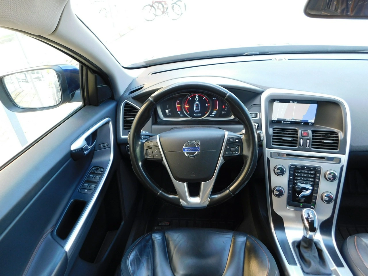 Volvo XC 60 - Zdjęcie 6