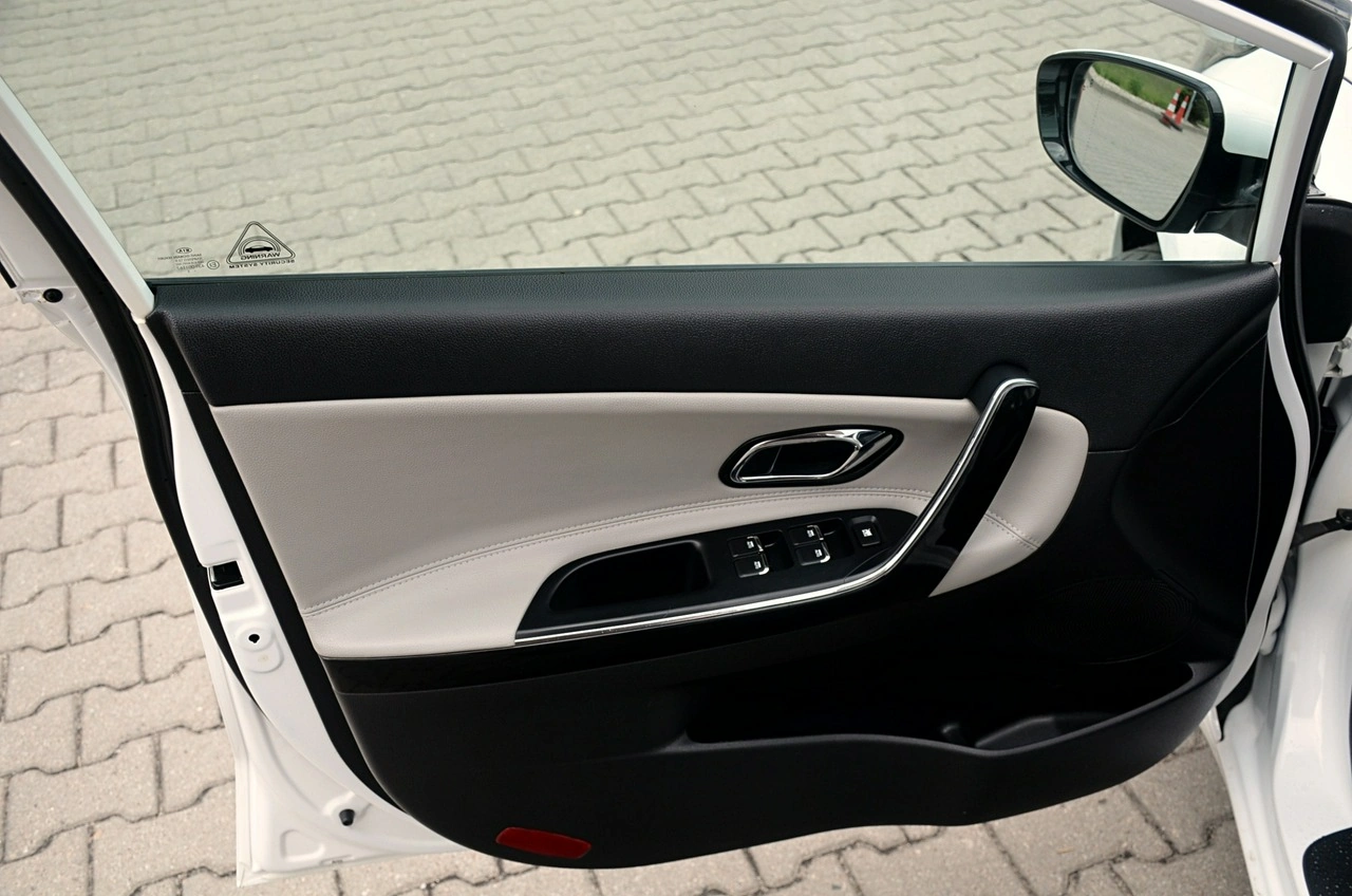 Kia Ceed - Zdjęcie 13