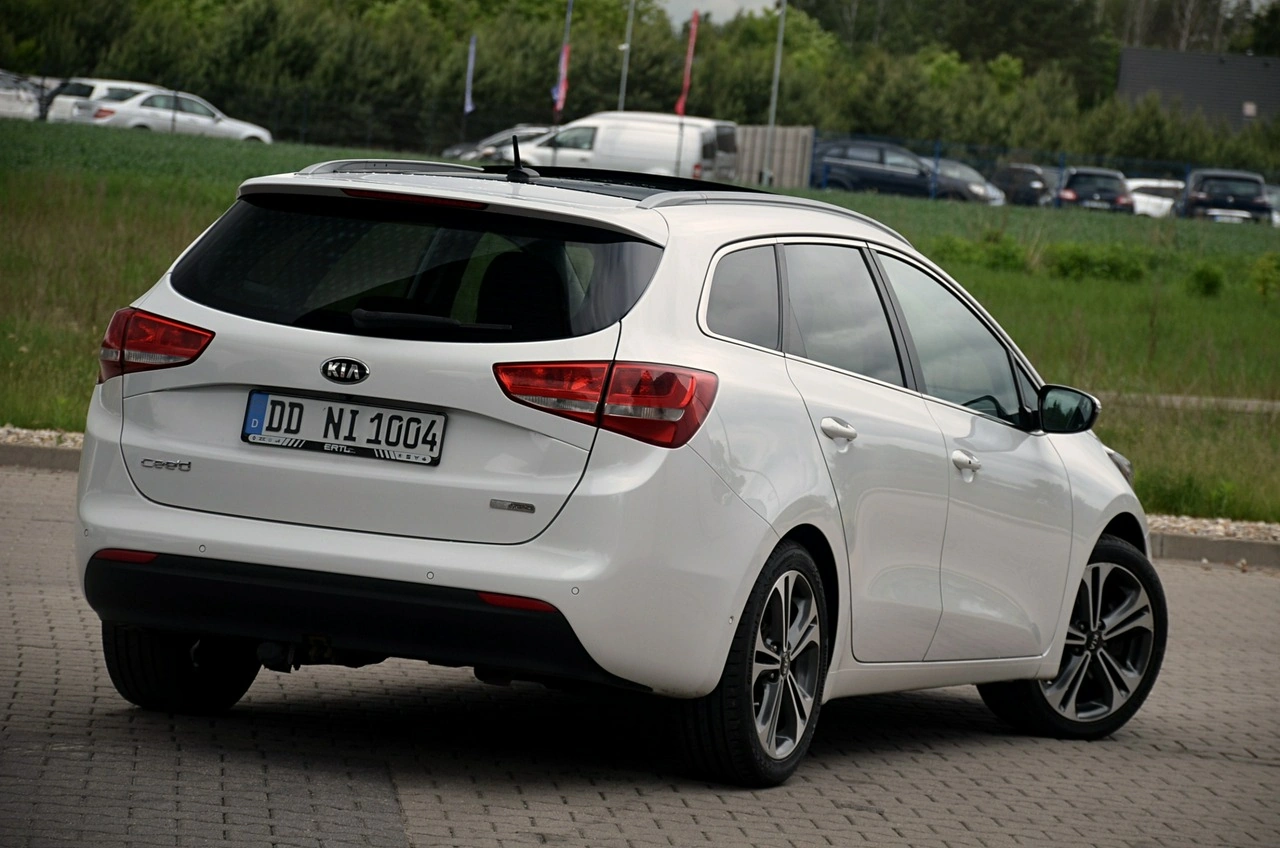 Kia Ceed - Zdjęcie 7
