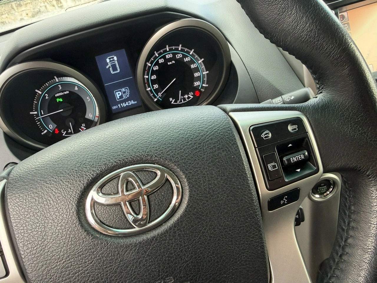 Toyota Land Cruiser - Zdjęcie 18