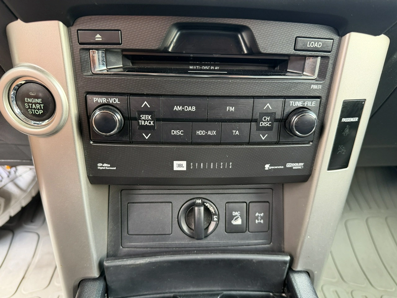 Toyota Land Cruiser - Zdjęcie 23