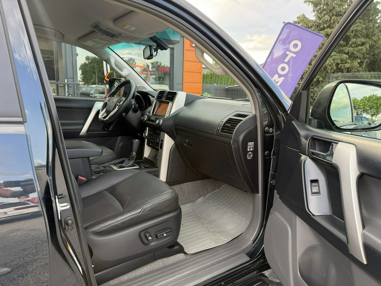Toyota Land Cruiser - Zdjęcie 26