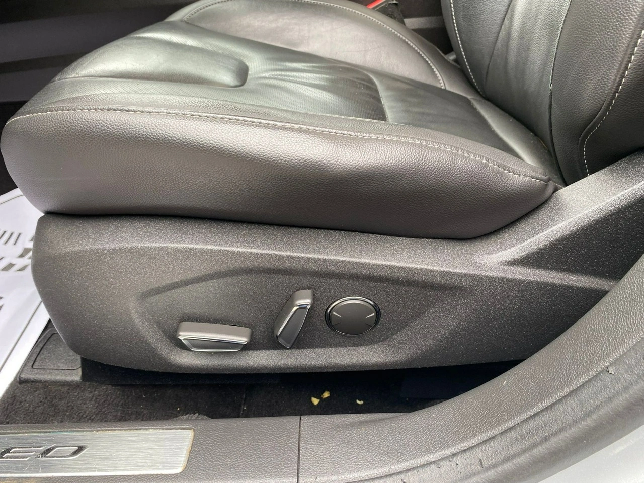 Ford Mondeo - Zdjęcie 22