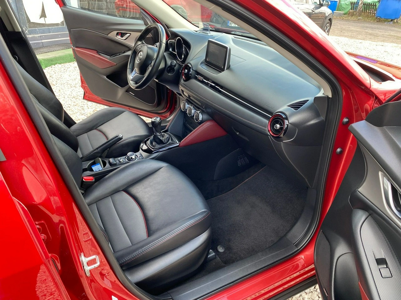 Mazda CX-3 - Zdjęcie 11