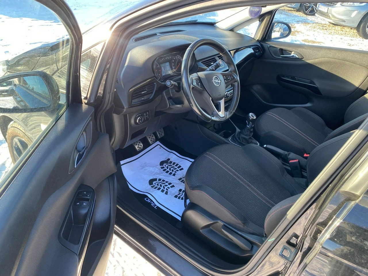 Opel Corsa - Zdjęcie 18