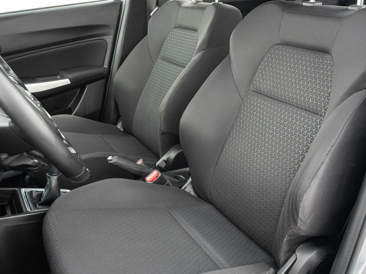 Suzuki Swift - Zdjęcie 10