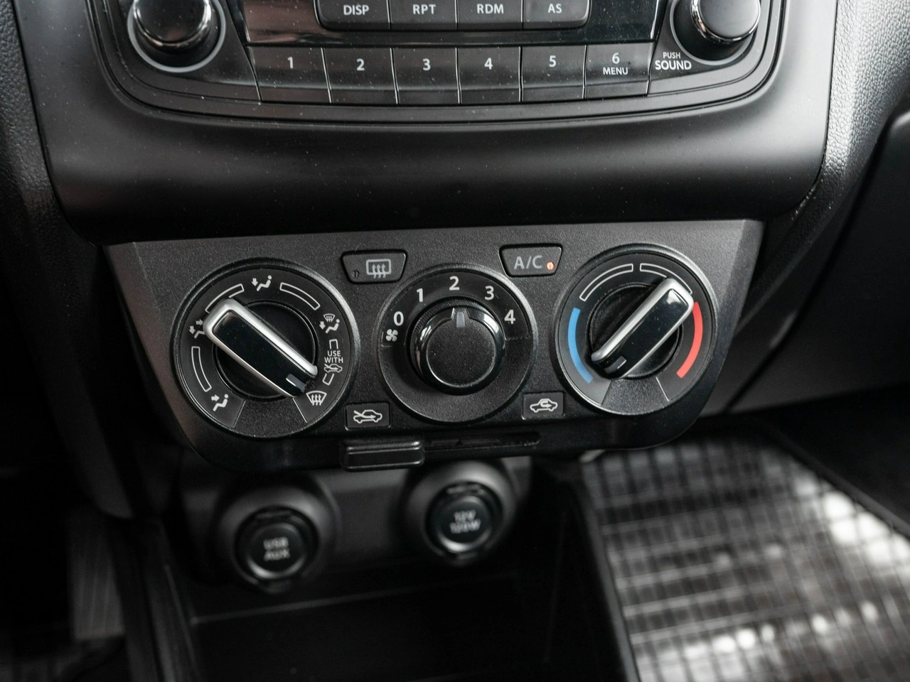 Suzuki Swift - Zdjęcie 15