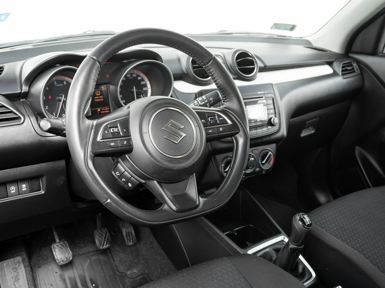 Suzuki Swift - Zdjęcie 5