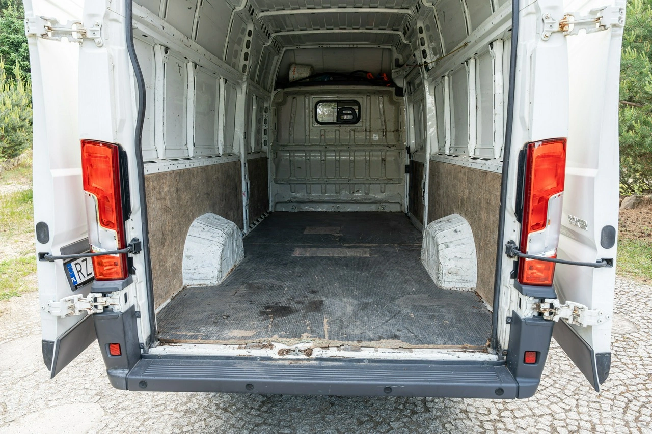 Peugeot Boxer - Zdjęcie 24