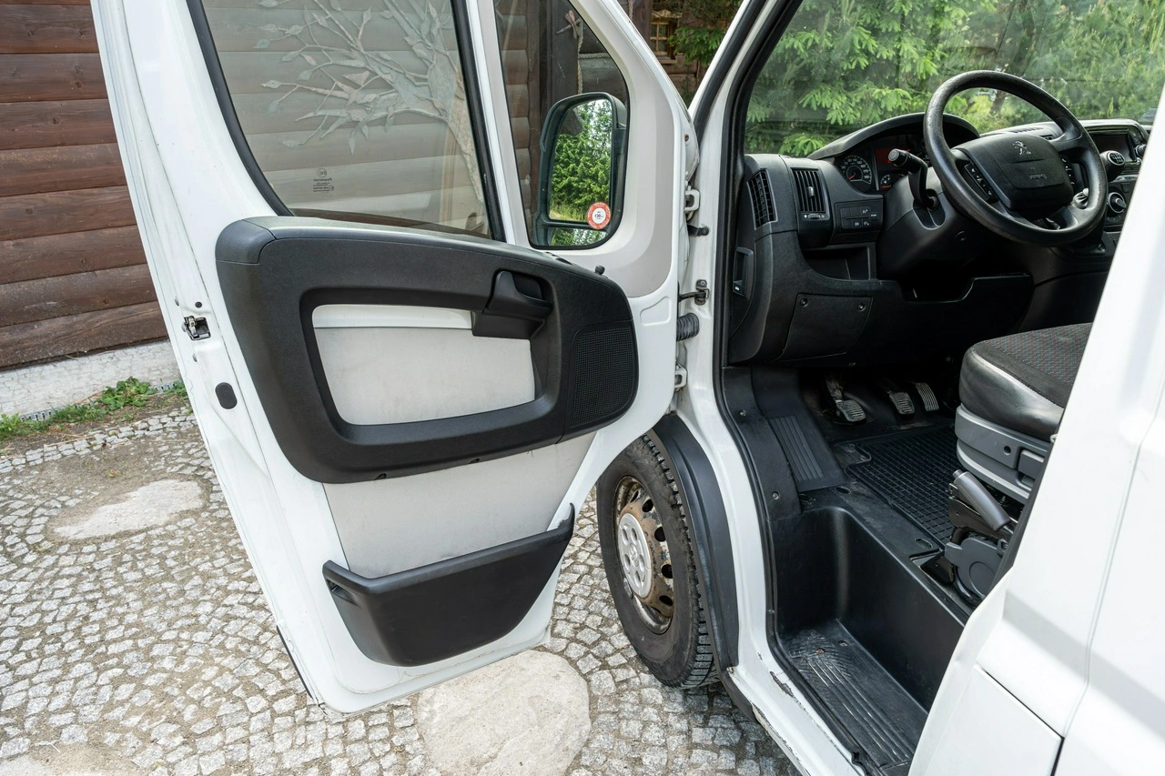 Peugeot Boxer - Zdjęcie 27