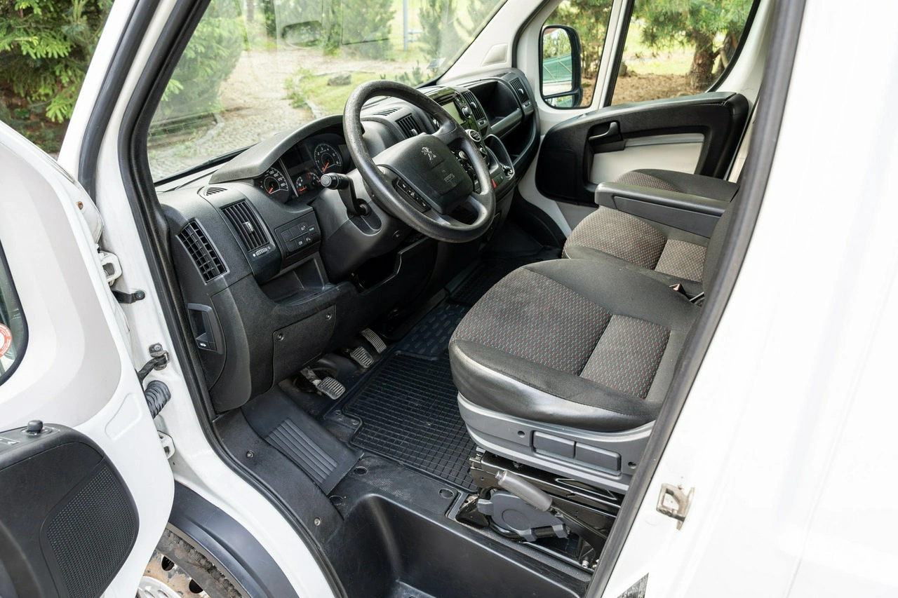 Peugeot Boxer - Zdjęcie 29