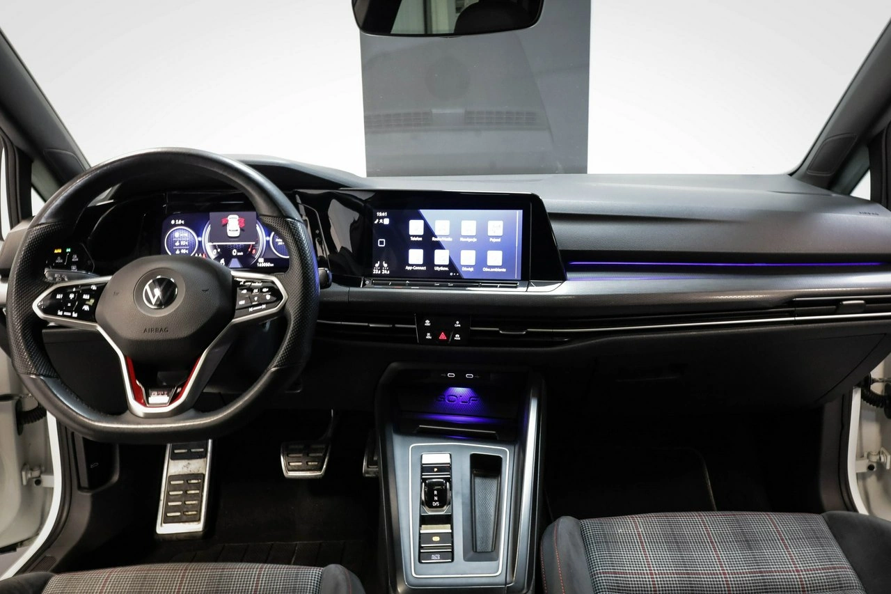 Volkswagen Golf - Zdjęcie 13