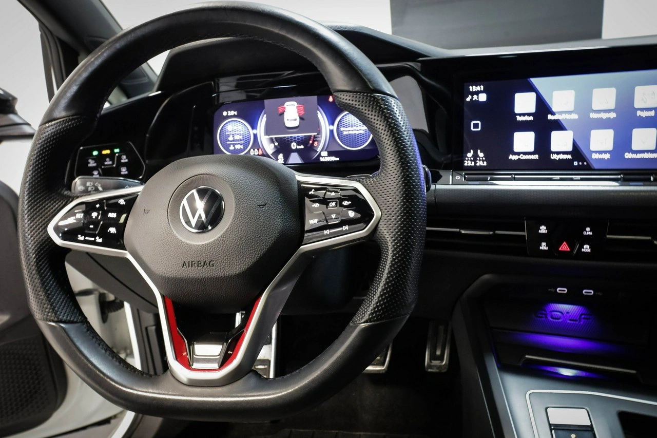 Volkswagen Golf - Zdjęcie 15