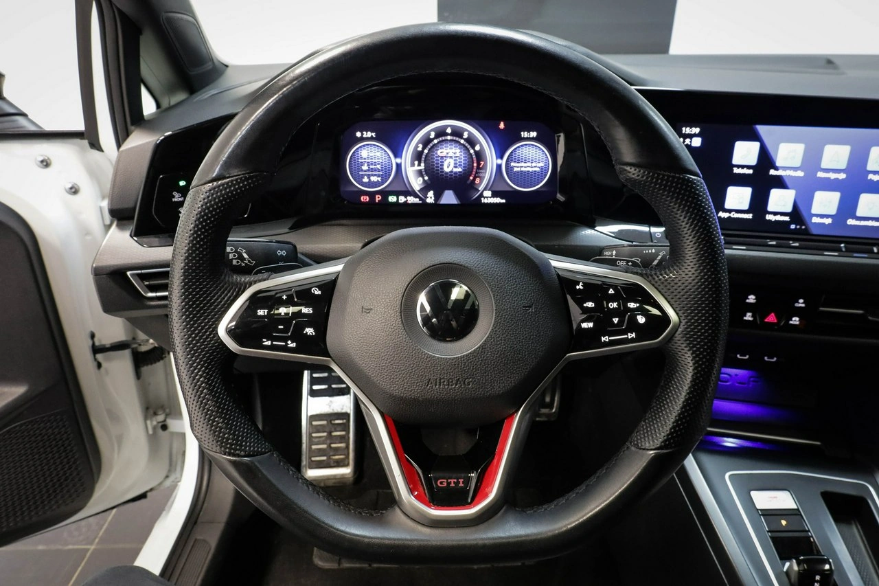 Volkswagen Golf - Zdjęcie 18