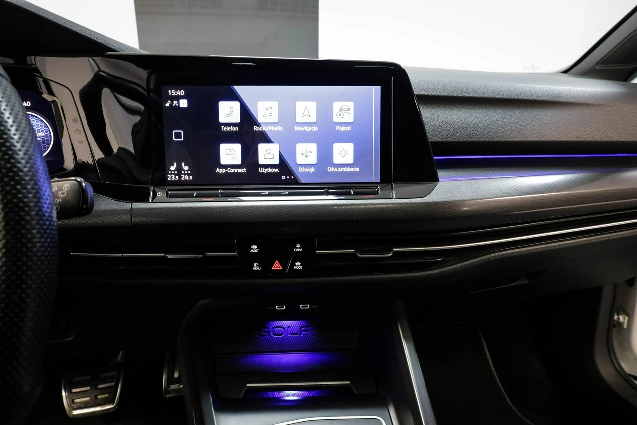 Volkswagen Golf - Zdjęcie 21