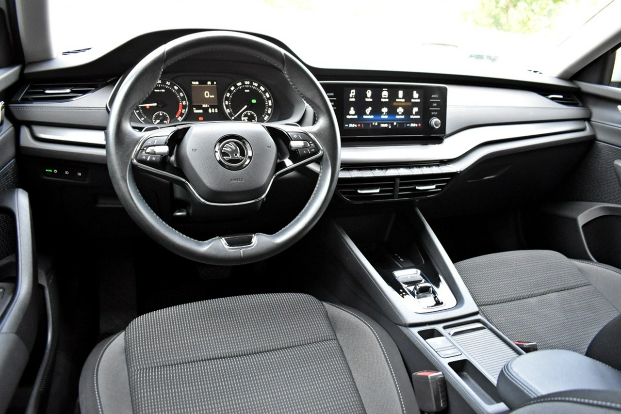 Skoda Octavia - Zdjęcie 12
