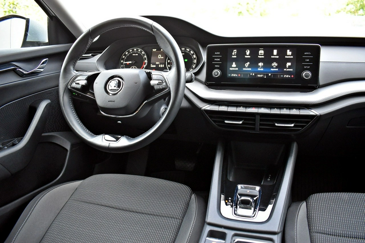 Skoda Octavia - Zdjęcie 16