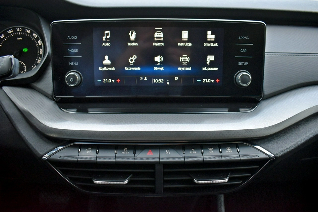 Skoda Octavia - Zdjęcie 18