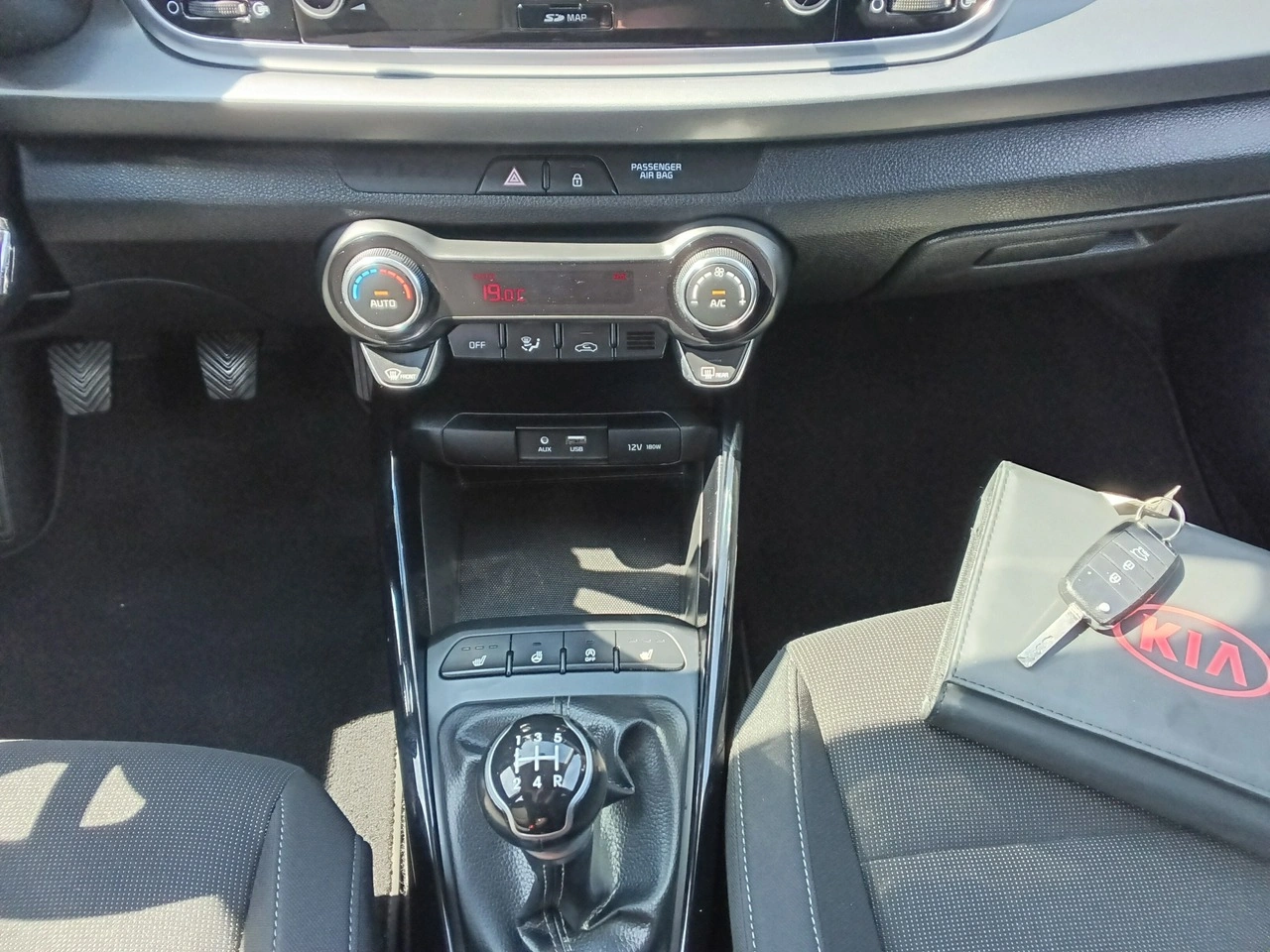Kia Rio - Zdjęcie 15