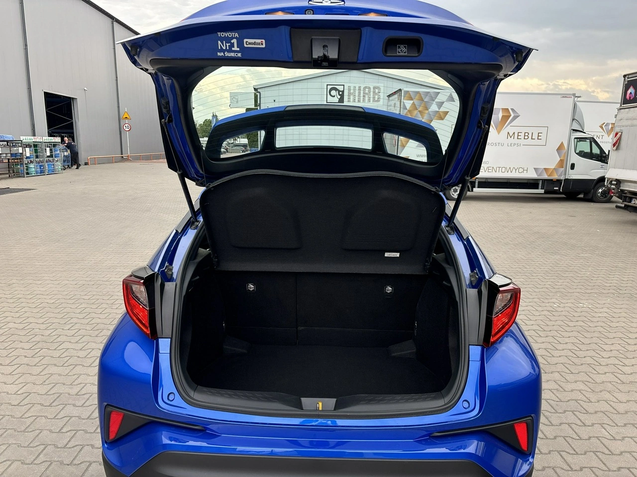 Toyota C-HR - Zdjęcie 13