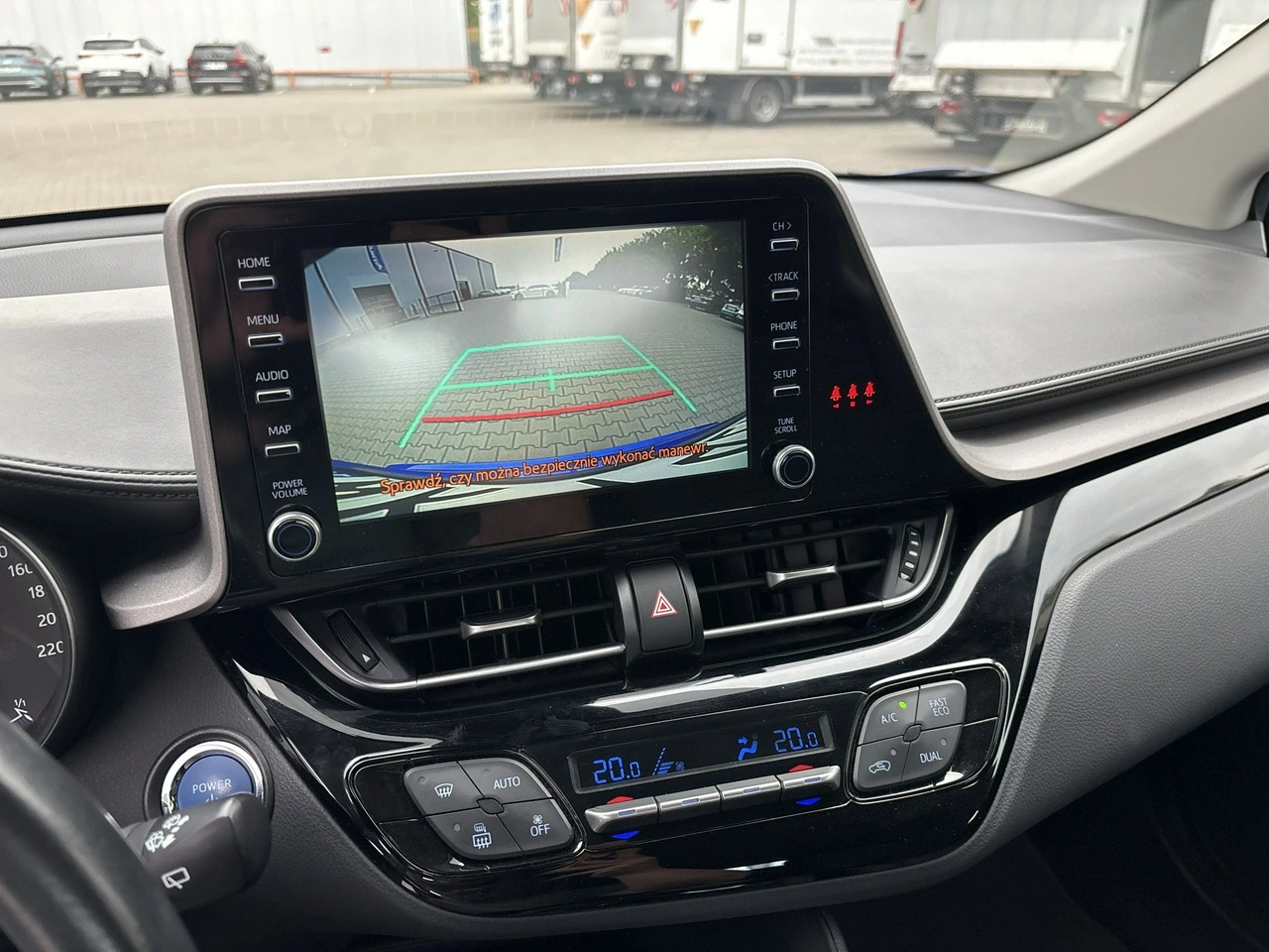 Toyota C-HR - Zdjęcie 19
