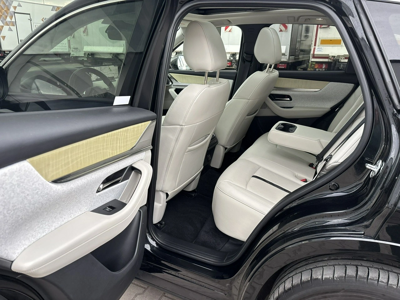 Mazda CX-60 - Zdjęcie 14