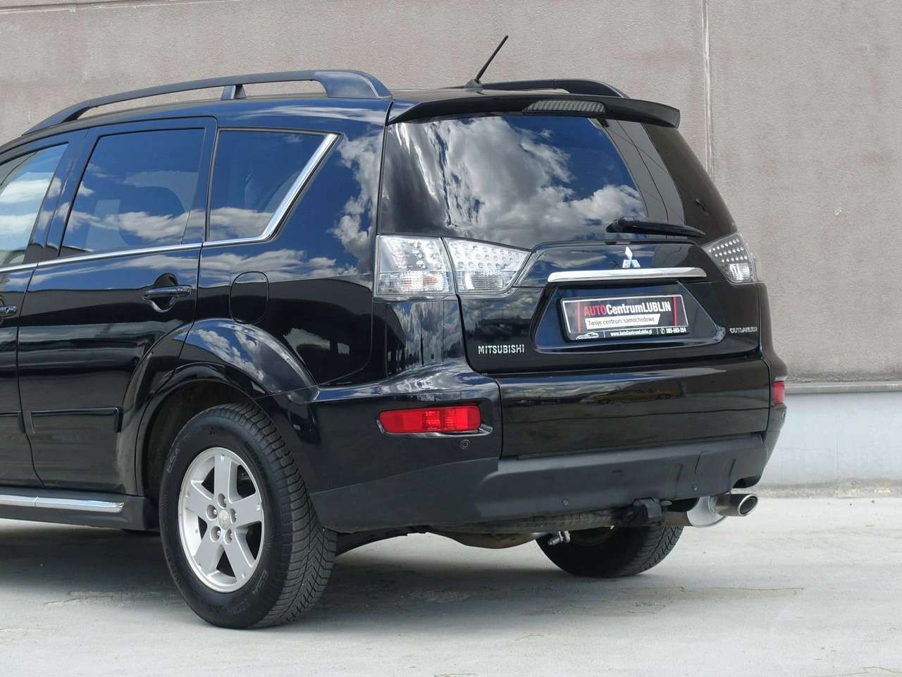 Mitsubishi Outlander - Zdjęcie 25
