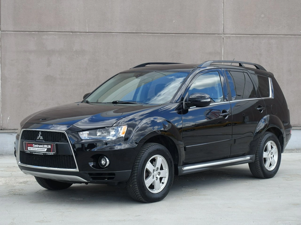 Mitsubishi Outlander - Zdjęcie 6