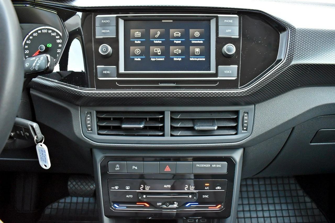 Volkswagen T-Cross - Zdjęcie 18