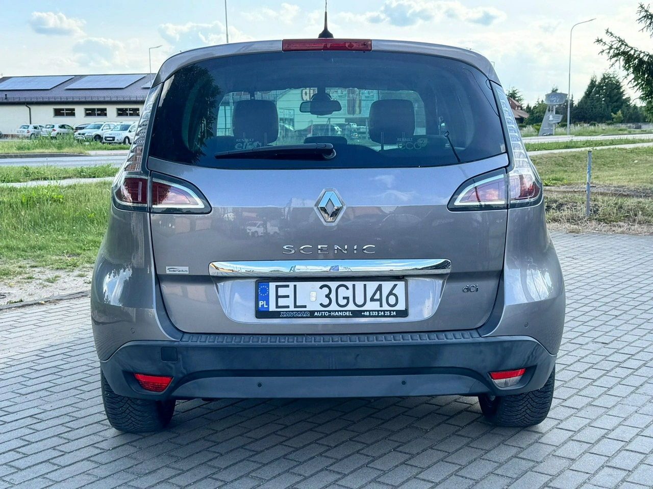 Renault Scenic - Zdjęcie 11