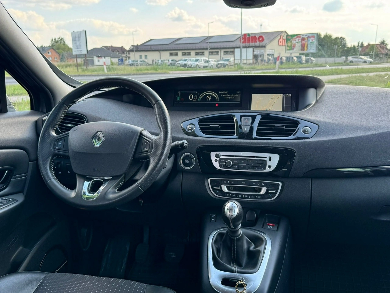 Renault Scenic - Zdjęcie 18