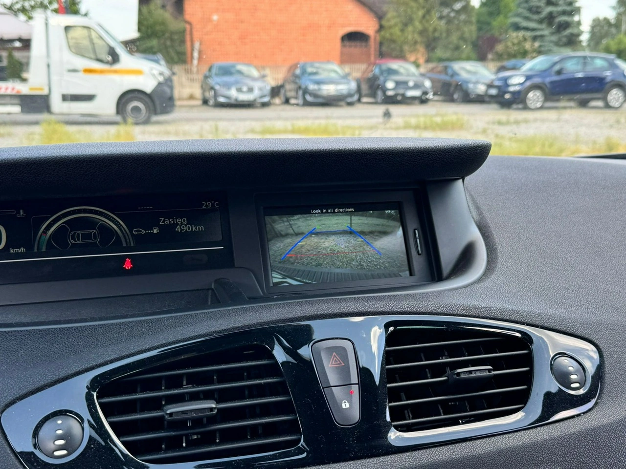 Renault Scenic - Zdjęcie 22