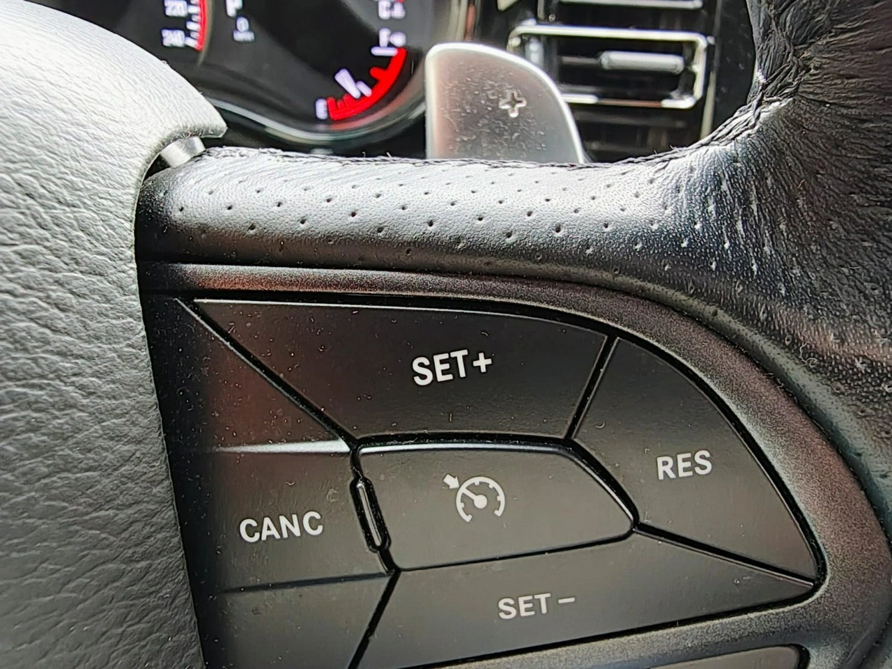 Dodge Durango - Zdjęcie 24