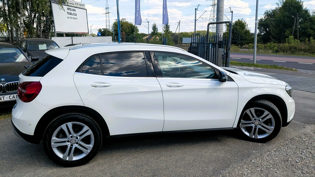 Mercedes GLA 200 - Zdjęcie 12