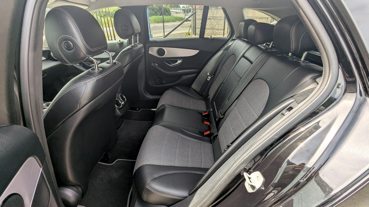 Mercedes C 180 - Zdjęcie 16