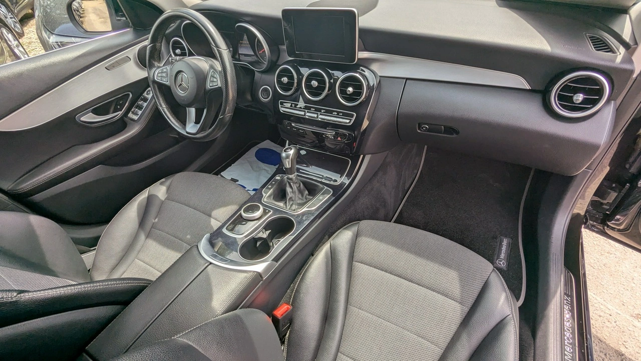 Mercedes C 180 - Zdjęcie 20