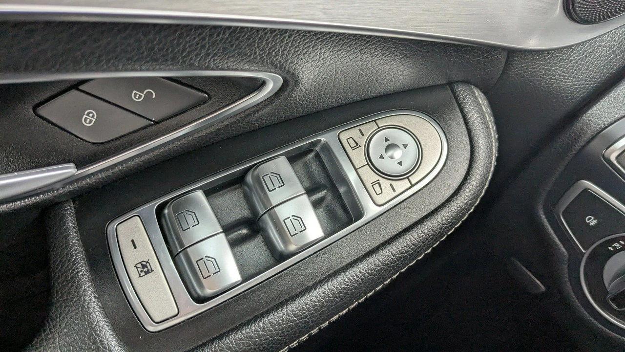 Mercedes C 180 - Zdjęcie 31