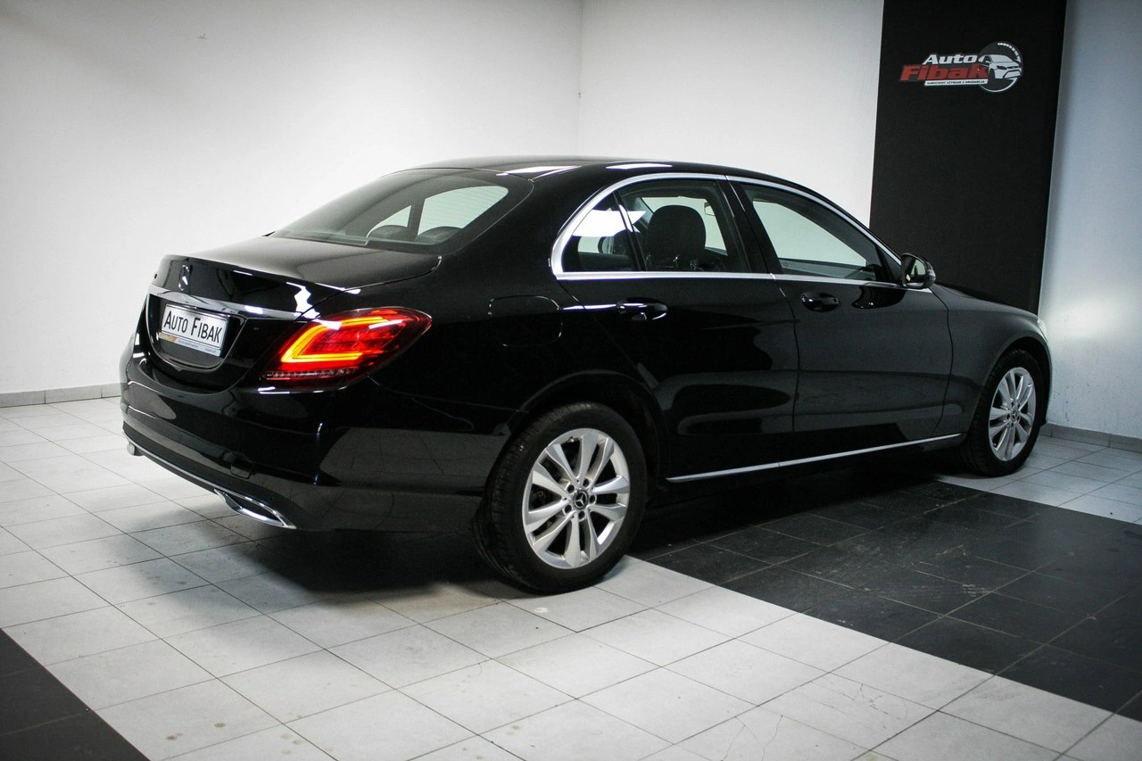 Mercedes C 200 - Zdjęcie 9