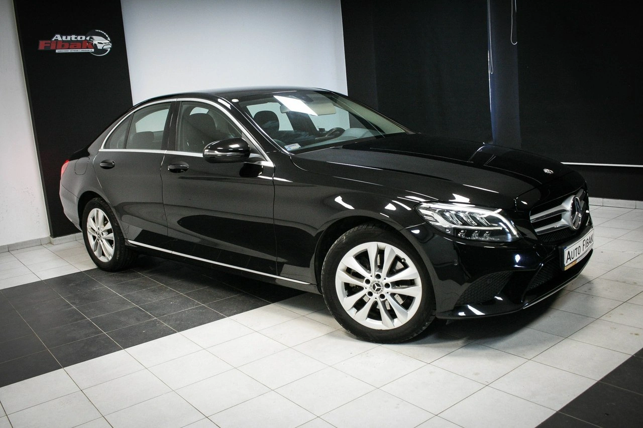 Mercedes C 200 - Zdjęcie 1
