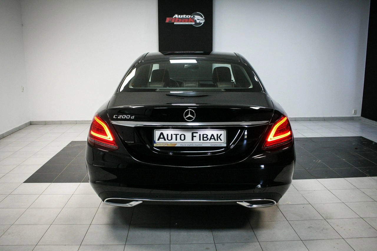 Mercedes C 200 - Zdjęcie 8