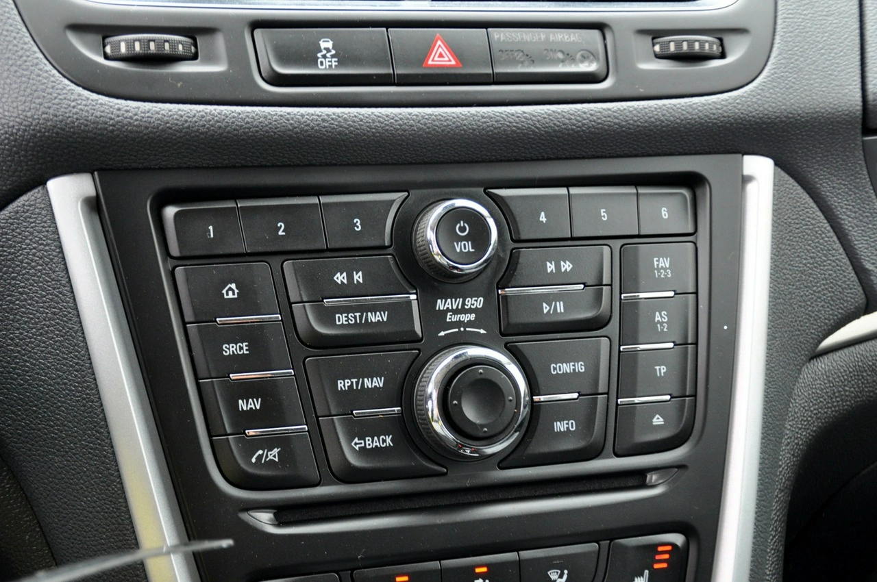 Opel Mokka - Zdjęcie 31