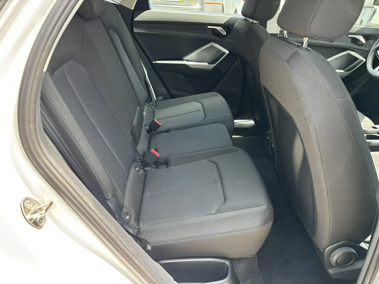 Audi Q3 - Zdjęcie 17