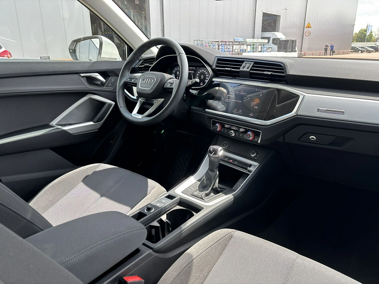 Audi Q3 - Zdjęcie 19