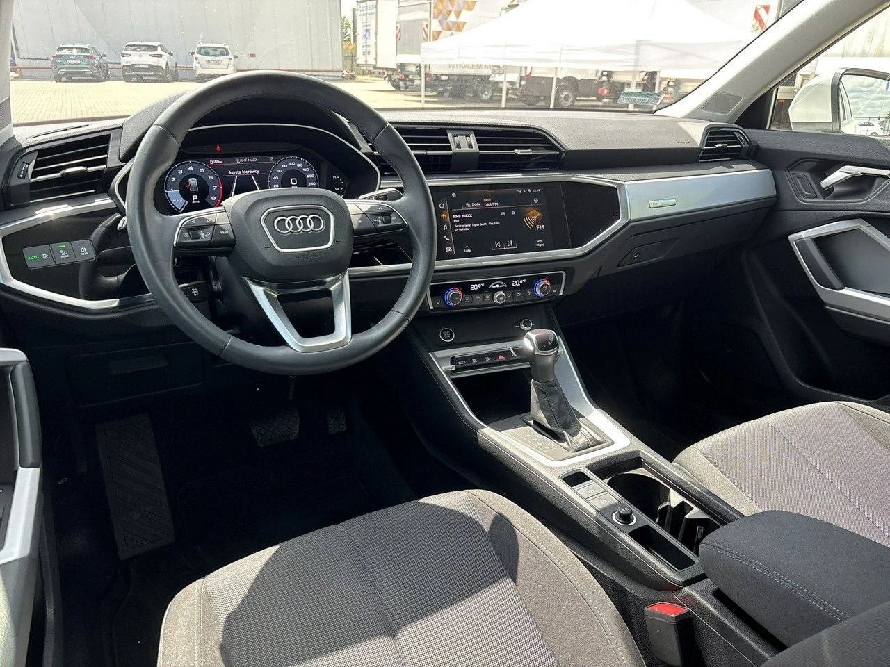 Audi Q3 - Zdjęcie 20