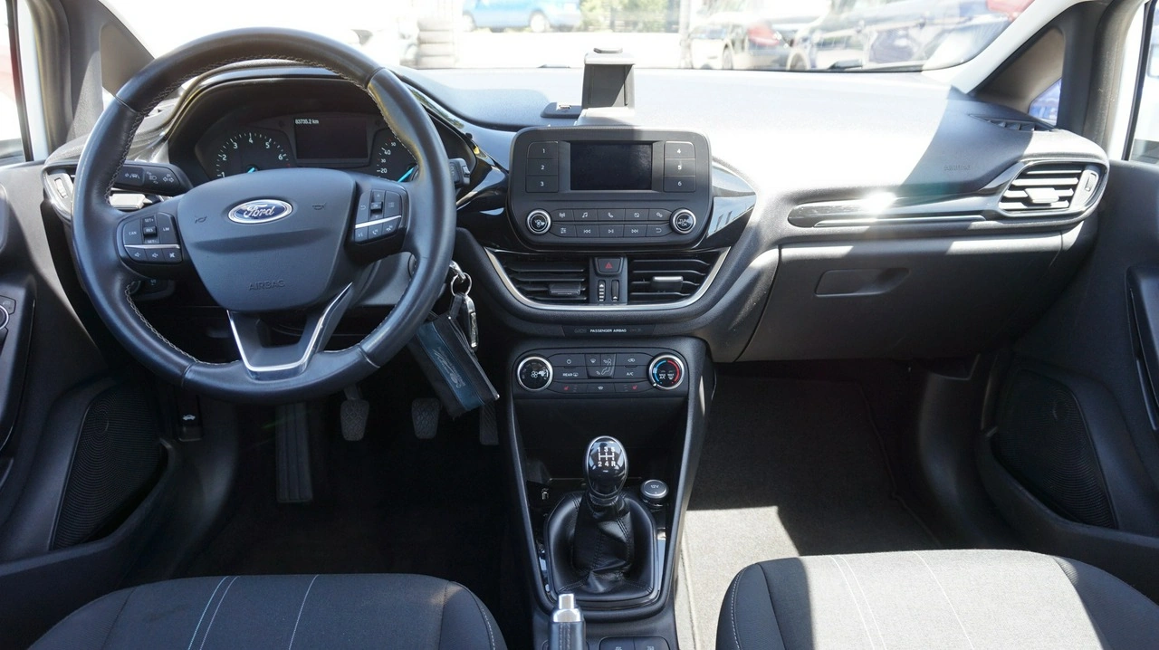 Ford Fiesta - Zdjęcie 9