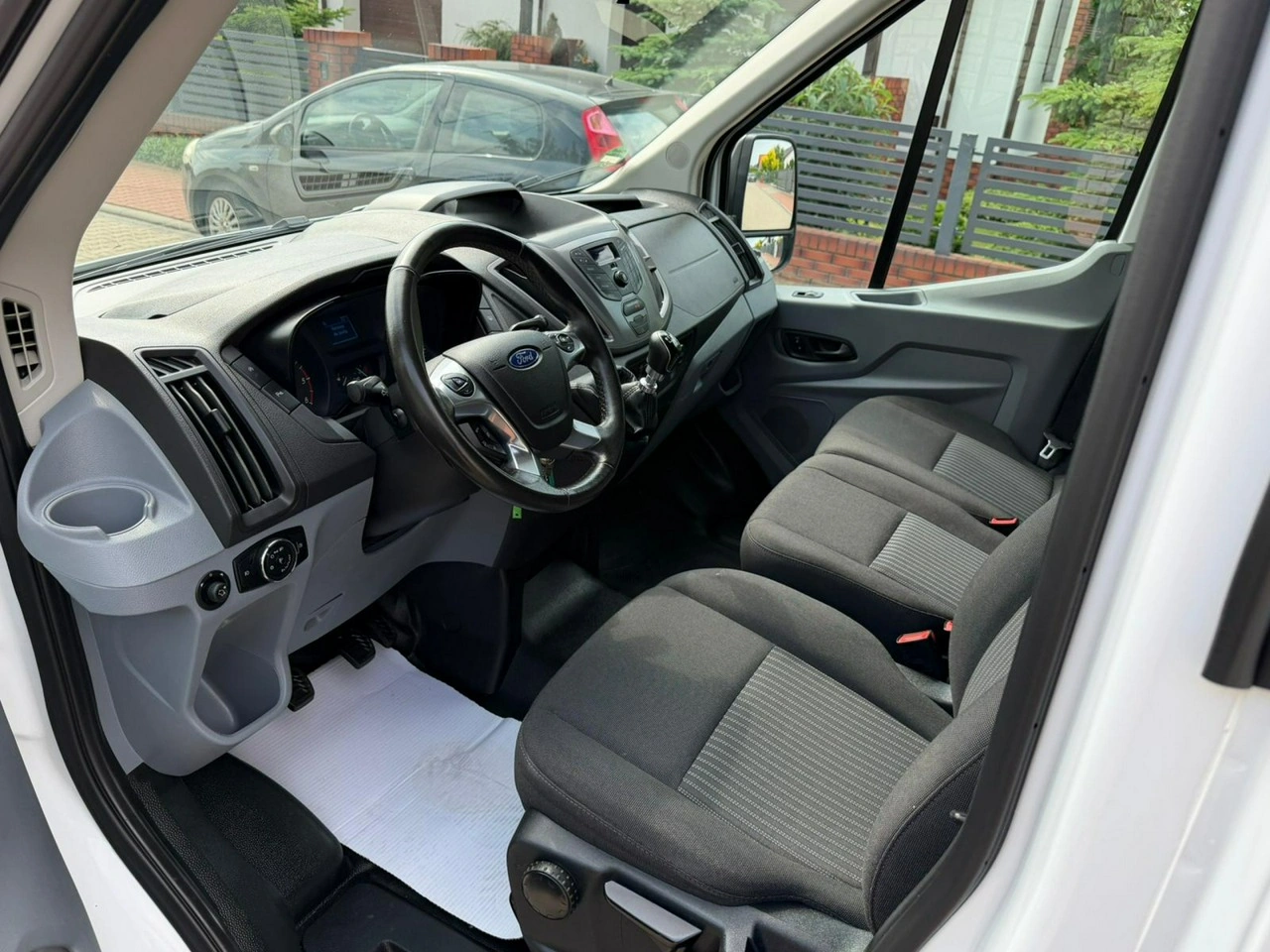 Ford Transit - Zdjęcie 10