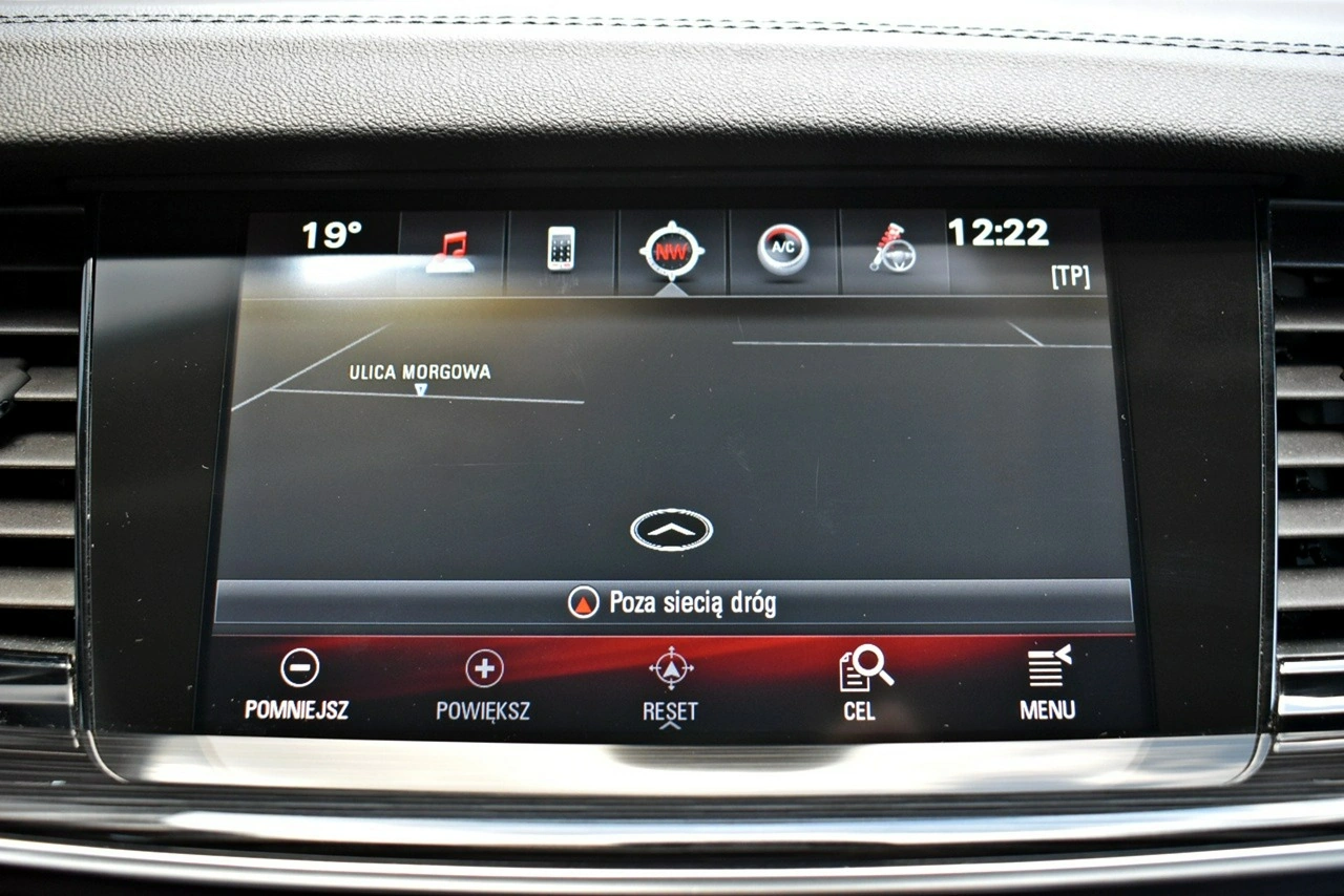 Opel Insignia - Zdjęcie 23